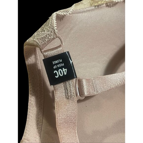 New Torrid Curve Womens Peach Plunge Microfiber & Lace Padded Push-up Bra Sz 40C - Picture 6 of 10